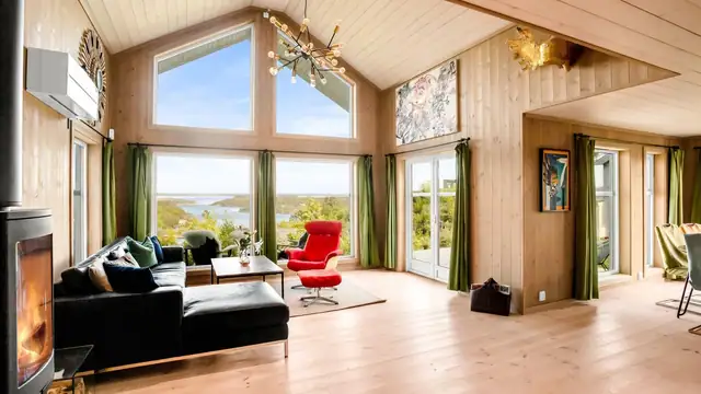 Kallerberget 15, Risør